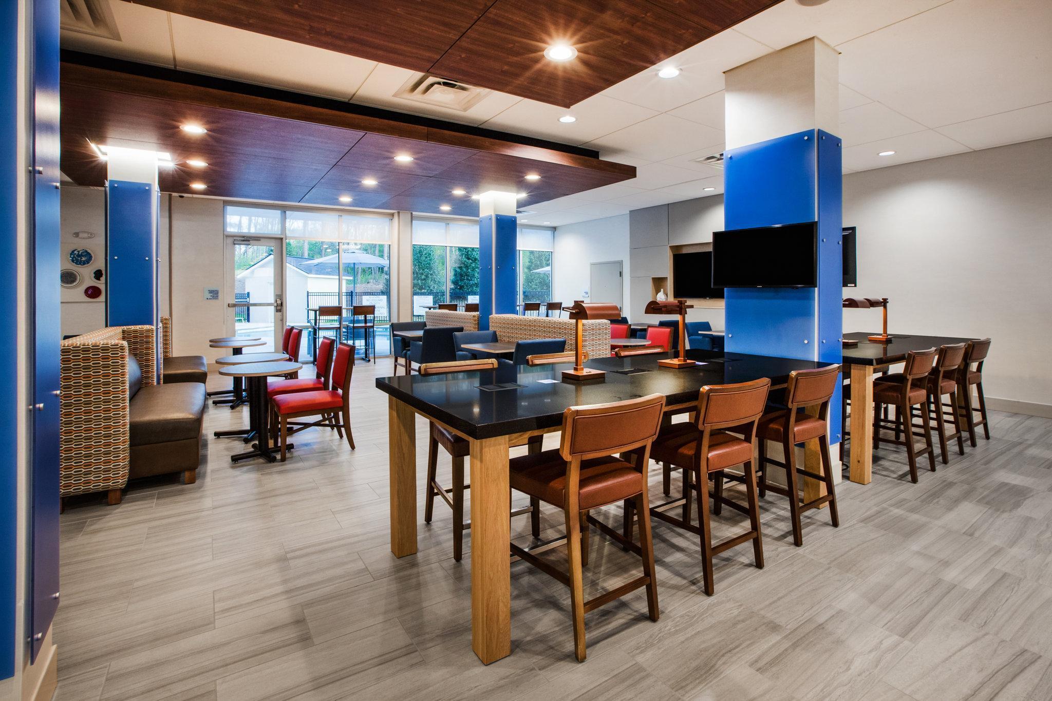 Holiday Inn Express & Suites Sparta Extérieur photo
