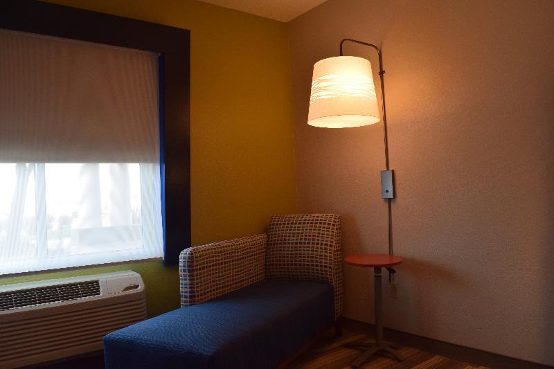 Holiday Inn Express & Suites Sparta Extérieur photo
